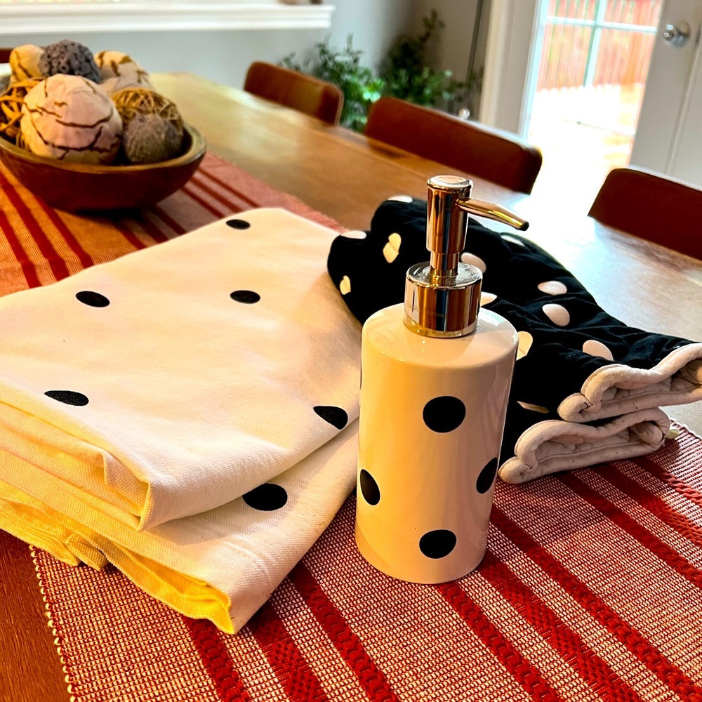 Polka dot shower curtain, soap dispenser & oven mitts